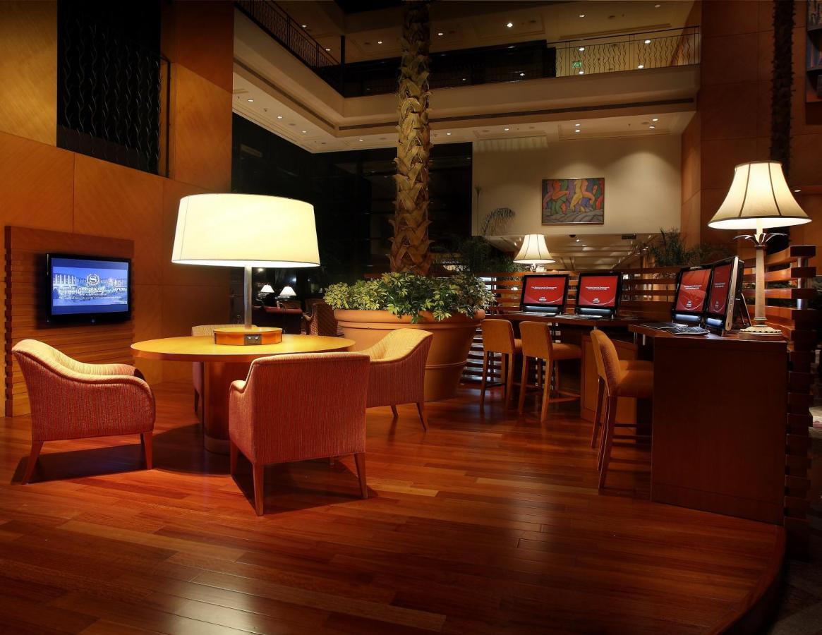 Sheraton Pilar Hotel & Convention Center Экстерьер фото