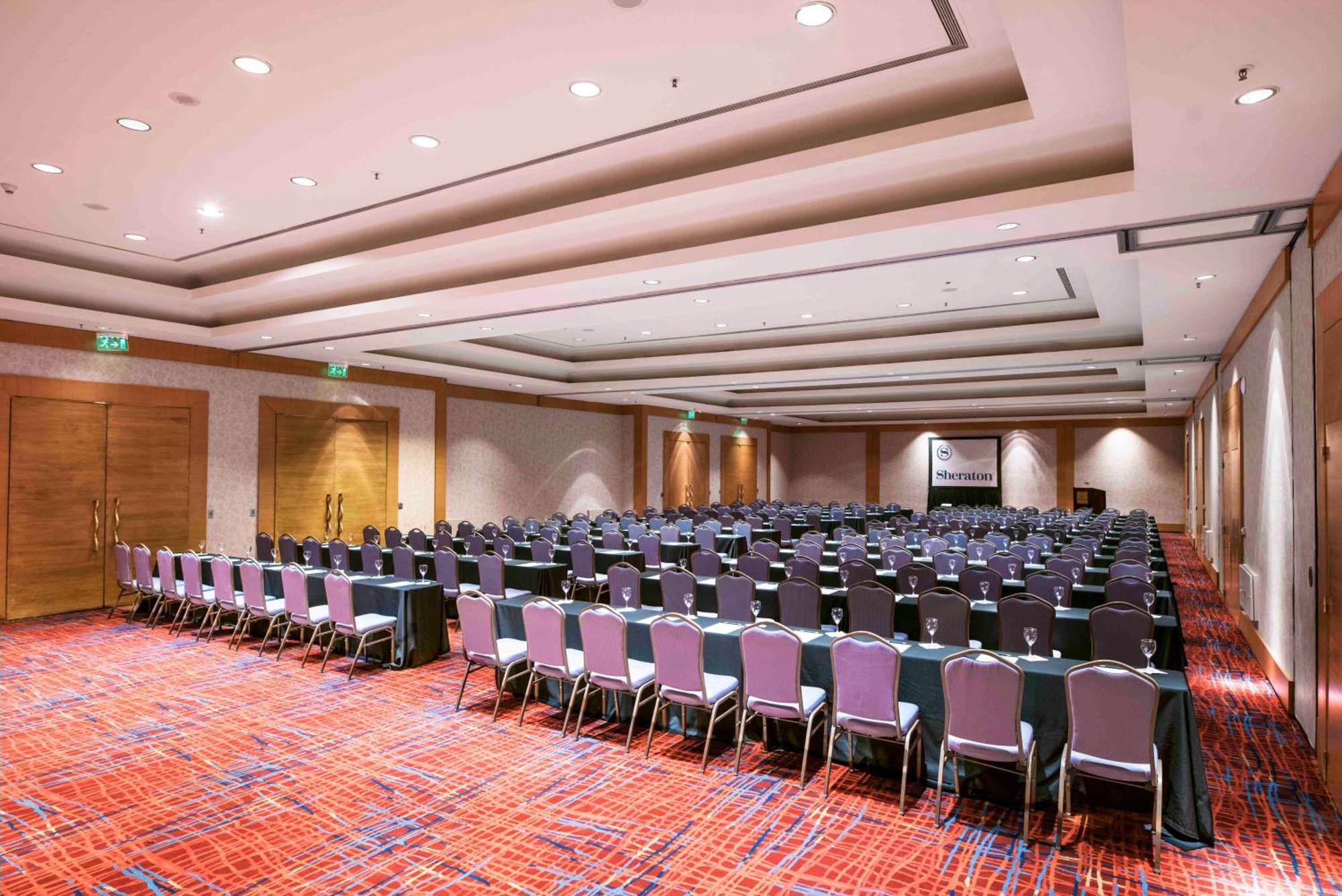 Sheraton Pilar Hotel & Convention Center Экстерьер фото