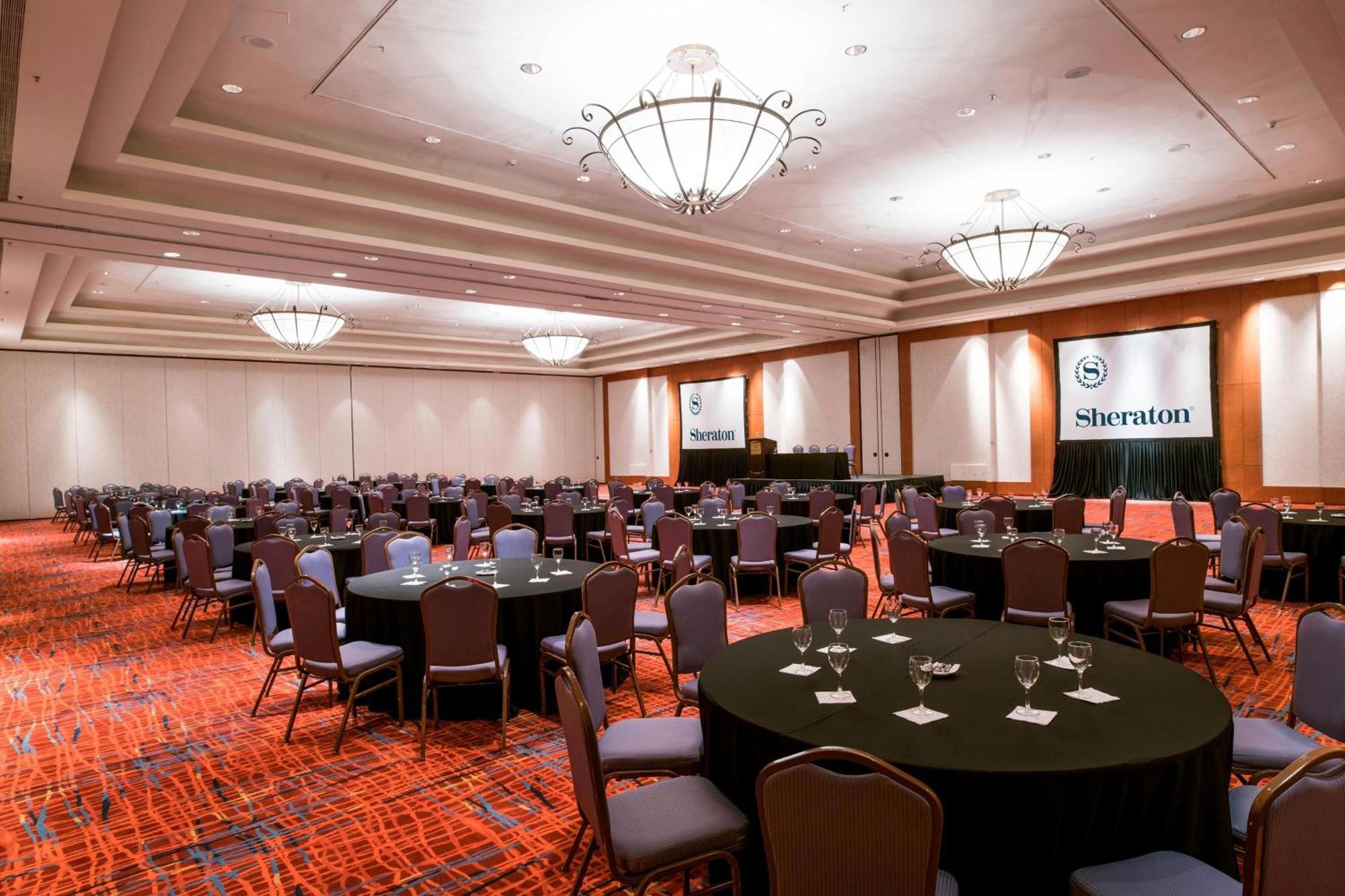 Sheraton Pilar Hotel & Convention Center Экстерьер фото