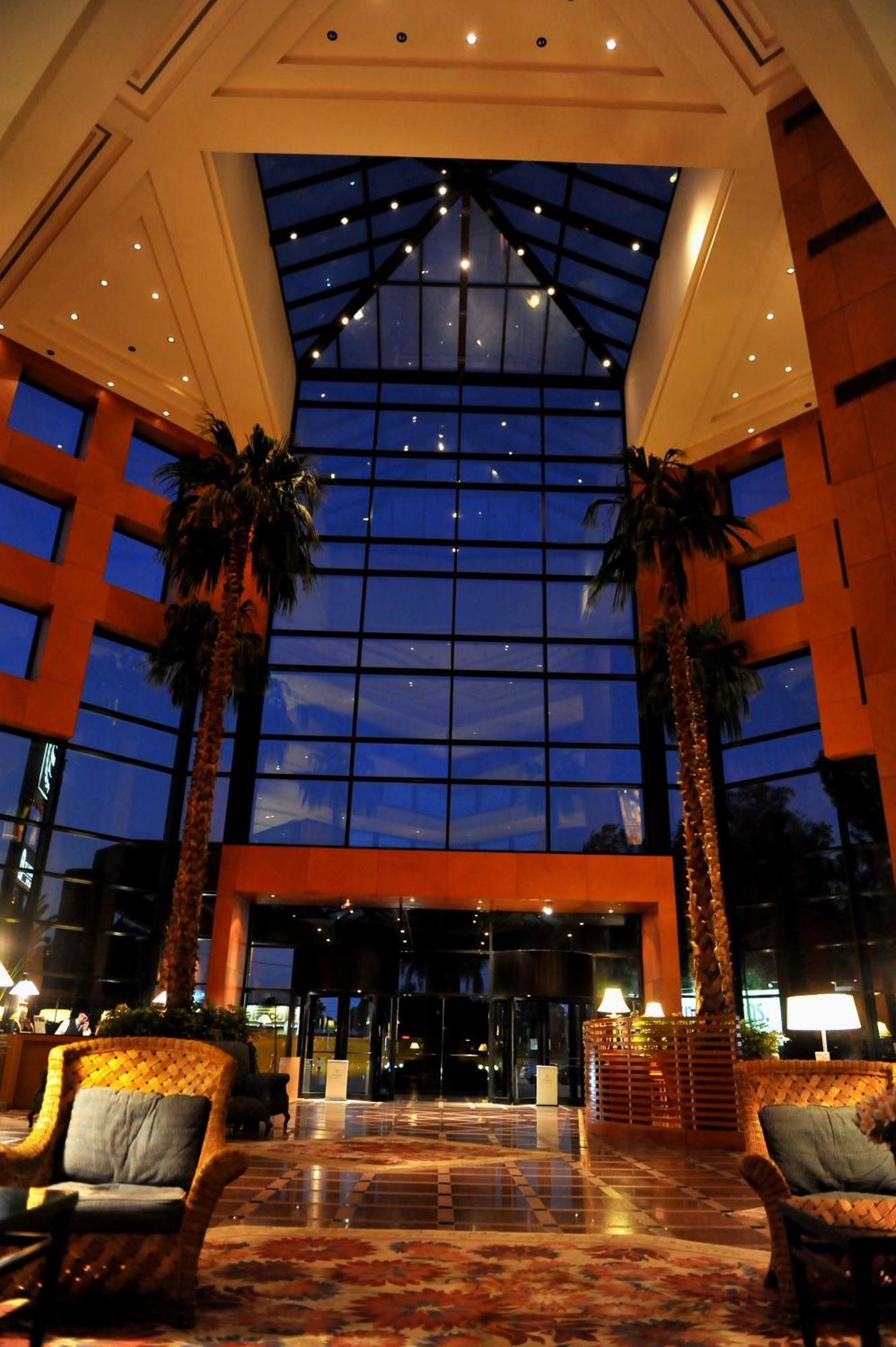 Sheraton Pilar Hotel & Convention Center Экстерьер фото